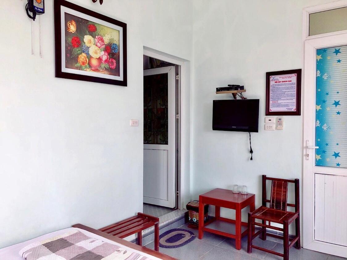 I Love Coto Hai Au Hotel Is Central Near Beach Dao Co To Exterior photo